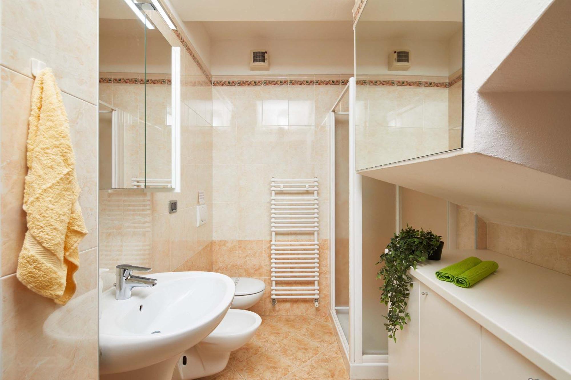 Appartamento Deluxe Mit 2 Balkonen Riva del Garda